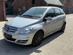 Mercedes B200