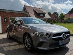 Grau Gebraucht 2019 Mercedes A180 Limousine | 21.490 € (Fairer Preis)