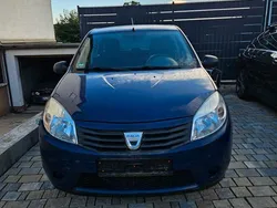Blau Gebraucht 2010 Dacia Sandero Kleinwagen | 1.900 € (Fairer Preis)