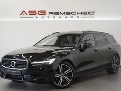 Schwarz Gebraucht 2019 Volvo V60 R-Design Kombi | 31.900 € (Fairer Preis)