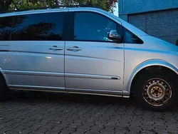 Silber Gebraucht 2006 Mercedes Viano Van / Kleinbus | 8.200 € (Fairer Preis)