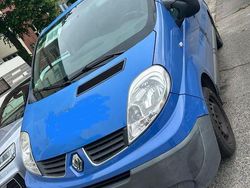 Blau Gebraucht 2011 Renault Trafic Van | 3.800 € (Guter Preis)