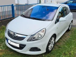 Weiß Gebraucht 2009 Opel Corsa OPC Kleinwagen | 2.200 € (Guter Preis)