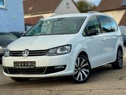 Weiß Gebraucht 2019 VW Sharan IQ Drive Van / Kleinbus | 35.890 € (Teuer)