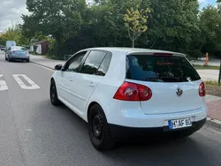 Weiß Gebraucht 2008 VW Golf V Kleinwagen | 4.000 € (Fairer Preis)