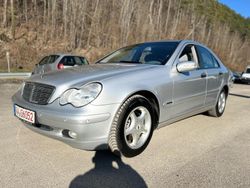 Silber Gebraucht 2003 Mercedes C180 Limousine | 3.100 € (Fairer Preis)