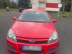 Rot Gebraucht 2004 Opel Astra Kleinwagen | 599 € (Guter Preis)