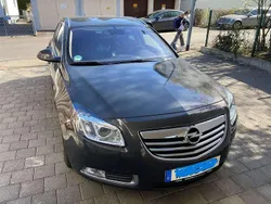Grau Gebraucht 2012 Opel Insignia Kombi | 7.490 € (Fairer Preis)