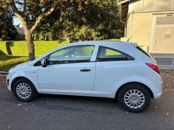 Weiß Gebraucht 2014 Opel Corsa Selection Kleinwagen | 5.100 € (Fairer Preis)