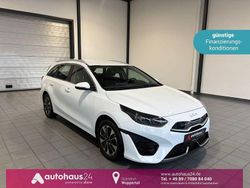 Weiß Gebraucht 2022 Kia Ceed Vision Kleinwagen | 18.470 € (Guter Preis)