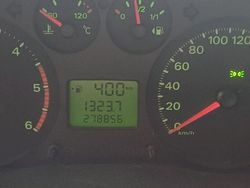 Rot Gebraucht 2009 Ford Transit Van / Kleinbus | 2.800 €