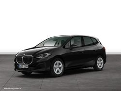Black sapphire metallic Gebraucht 2024 BMW 218 Active Tourer Comfort Edition Van / Kleinbus | 33.604 € (Fairer Preis)