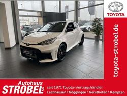 Schneeweiß Neu 2025 Toyota Yaris Kleinwagen | 54.290 € (Etwas zu teuer)