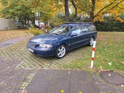 Blau Gebraucht 2001 Volvo V70 Kombi | 2.800 € (Etwas zu teuer)