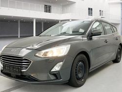 Grau Gebraucht 2018 Ford Focus Titanium Kombi | 8.950 € (Fairer Preis)