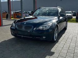 Schwarz Gebraucht 2009 BMW 535 Sport Line Kombi | 19.900 €