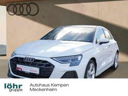 Gletscherweiß metallic Gebraucht 2024 Audi A3 Sportback S-Line Limousine | 37.890 € (Guter Preis)