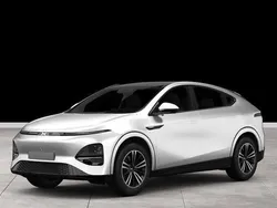 Weiß Gebraucht 2025 XPENG G6 AWD Performance SUV | 52.760 € (Fairer Preis)
