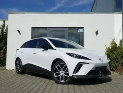 Dover white Neu 2025 MG MG4 EV Luxury Kleinwagen | 25.935 €