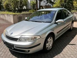 Grau Gebraucht 2002 Renault Laguna II Limousine | 1.000 € (Guter Preis)