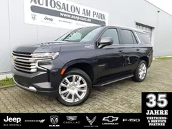 Grau Neu 2025 Chevrolet Tahoe SUV | 79.890 € (Fairer Preis)