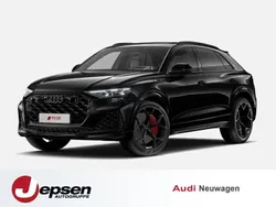 Mythosschwarz metallic Neu 2025 Audi RS Q8 Advanced SUV | 157.190 €