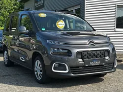 Grau Gebraucht 2018 Citroën Berlingo Feel Van / Kleinbus | 14.500 € (Fairer Preis)