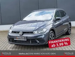 Grau Gebraucht 2024 VW Polo Goal Limousine | 21.290 € (Guter Preis)
