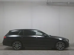 Schwarz Gebraucht 2019 Mercedes E220 Avantgarde Kombi | 18.990 € (Guter Preis)