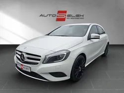 Weiß Gebraucht 2014 Mercedes A180 Limousine | 13.950 € (Etwas zu teuer)