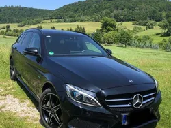 Schwarz Gebraucht 2017 Mercedes 350 Kombi | 19.290 €