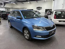 Blau Gebraucht 2016 Skoda Fabia Style Kombi | 8.500 € (Fairer Preis)