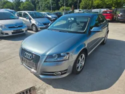 Grau Gebraucht 2011 Audi A3 Attraction Limousine | 2.700 € (Guter Preis)