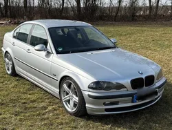 Silber Gebraucht 2001 BMW 320 Performance Limousine | 4.800 € (Etwas zu teuer)