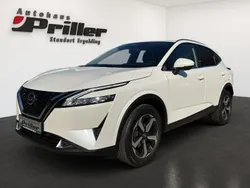 Weiß Gebraucht 2022 Nissan Qashqai N-Connecta SUV | 19.990 € (Fairer Preis)