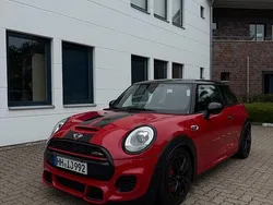 Rot Gebraucht 2016 Mini John Cooper Works Kleinwagen | 17.900 € (Fairer Preis)