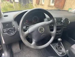 Schwarz Gebraucht 2000 VW Golf IV Basis Limousine | 1.450 € (Fairer Preis)