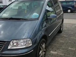 Grau Gebraucht 2007 VW Sharan Van / Kleinbus | 3.800 € (Fairer Preis)