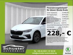 Moonweiss metallic Gebraucht 2025 Skoda Scala Tour Kleinwagen | 19.980 € (Fairer Preis)