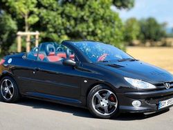 Schwarz Gebraucht 2003 Peugeot 206 CC Sport Cabrio | 2.999 € (Etwas zu teuer)
