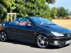 Schwarz Gebraucht 2003 Peugeot 206 CC Sport Cabrio | 2.999 € (Teuer)