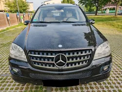 Schwarz Gebraucht 2007 Mercedes ML320 SUV | 8.899 € (Superpreis)