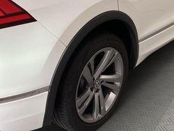 Weiß Gebraucht 2022 VW Tiguan R-line SUV | 25.490 € (Superpreis)