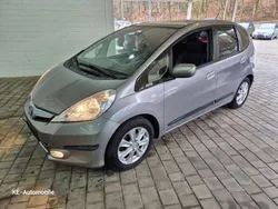 Grau Gebraucht 2012 Honda Jazz Exclusive Kleinwagen | 8.400 € (Etwas zu teuer)