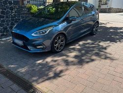 Blau Gebraucht 2019 Ford Fiesta ST-Line Kleinwagen | 10.400 € (Guter Preis)