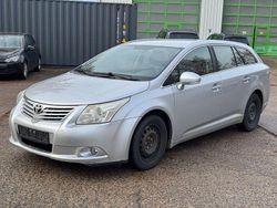 Silber Gebraucht 2011 Toyota Avensis Edition Kombi | 2.500 € (Fairer Preis)