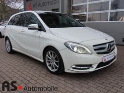 Calcitweiss unilack Gebraucht 2013 Mercedes B180 Van / Kleinbus | 10.790 € (Fairer Preis)