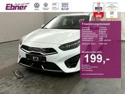 Weiss Gebraucht 2022 Kia Ceed | 19.980 € (Fairer Preis)