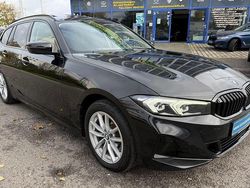 Schwarz Gebraucht 2022 BMW 318 Kombi | 18.980 € (Fairer Preis)
