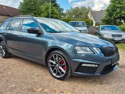 Grau Gebraucht 2017 Skoda Octavia RS Kombi | 19.200 € (Fairer Preis)